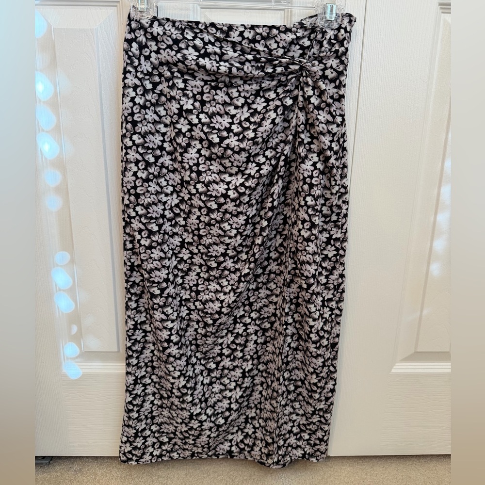Abercrombie Floral Midi Skirt